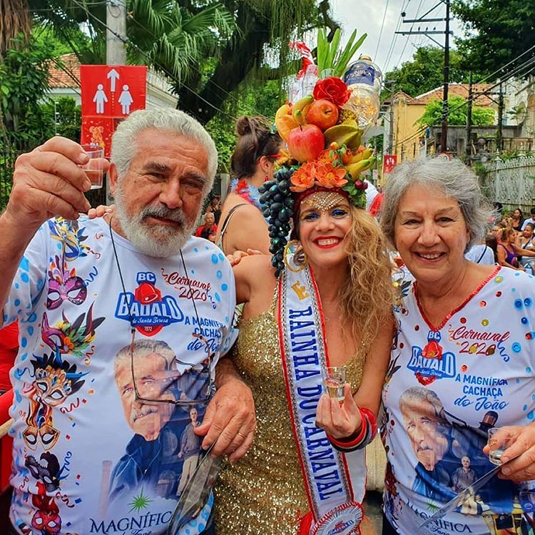 Bloco do Carnaval - Cachaca magnifica